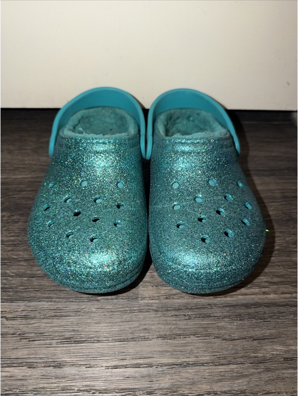 Crocs Classic Lined Clog Teal Blue Glitter Fur Fluffy Youth Kids Size J3